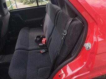 Nová škoda favorit, originál len 6700km - 2