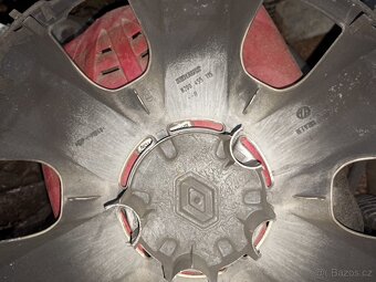 Poklice 1ks Renault Kangoo 195/65 R15 - 2