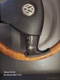 Volkswagen dřevěný volant - 2