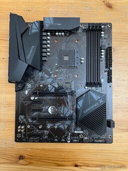🖥️ Gigabyte B550 Gaming X V2 – AM4 základnà deska - 2