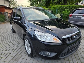 Ford Focus kombi 1.6 16V 74kw ser.kniha 3/20111 - 2