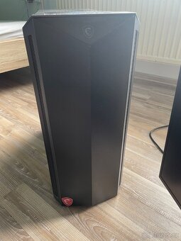 Herní PC RTX 2060 Super s monitorem. - 2