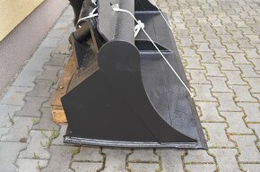 Svahovací hydraulická lopata pro rypadla - 2