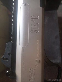 Airsoftová atrapa brokovnice - 2