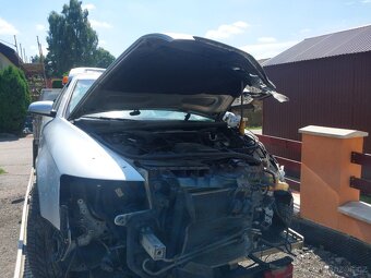 Audi a6 2.4i bdw 4f2 - 2