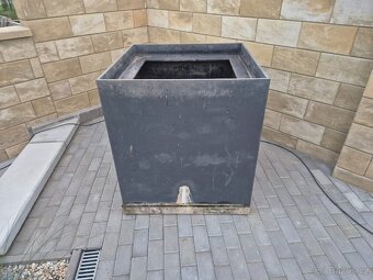 velký květináč s paletou - 90cmx90cmx90cm vyztužený - 2