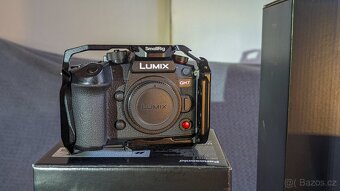 Micro 4/3 výbava, top stav, Panasonic Lumix, Olympus OM - 2