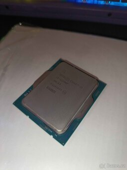 Intel Core i3-12100F (LGA 1700) - 2