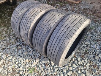 pneu DUNLOP SPORT MAXX 235/55 r20 - 2