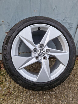 5x112 r17 kola disky a3 vw golf octavia 225 45 17 letni alu - 2