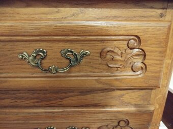 Historická komoda - 2