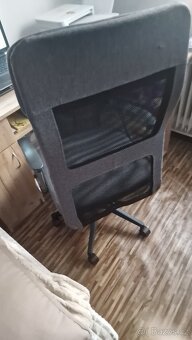 Kancelářské křeslo - 2