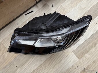 Bi xenon Superb 2 facelift - 2