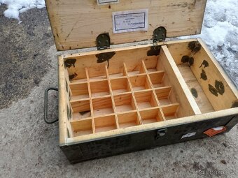 Bedny dřevěné od granátů, doprava - 2