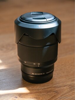 Sony FE 28-70mm f/3,5-5,6 OSS - 2
