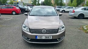 Volkswagen Passat, 2.0 tdi, 151xxx km, koupeno nové v ČR - 2