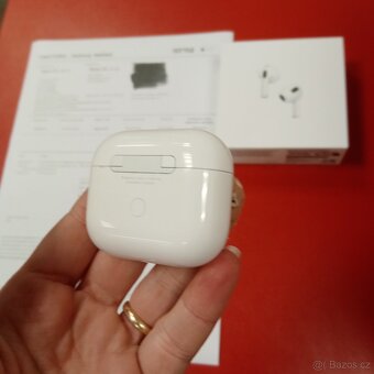 Apple Airpods 3. GEN. MME732M/A záruka 2/2027 iStyle - 2