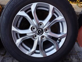 215/60 R16 Dunlop Mazda CX-3 2020 - 2
