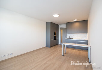 Pronájem bytu 1+kk, Výstavní, Háje, 21900 Kč/měs, 32 m2 - 2