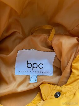 Delší hořčicová vesta s kapucí bpc, vel. L-XL - 2