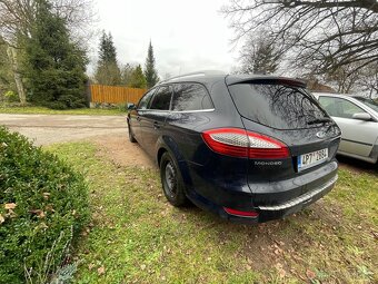 Ford Mondeo Mk4 2.0 TDCi 103 kW – výbava Titanium, xenony, C - 2
