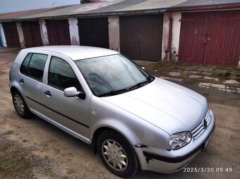 Volkswagen Golf 4 1.6 74kW - 2