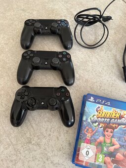 PlayStation 4 herní konzole - 2