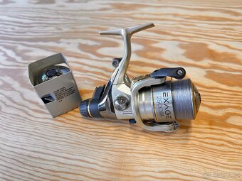 NAVIJÁK SHIMANO EXAGE 2500 RA - 2
