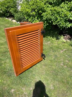 Prodám nepoužité Euro okno se stíněním 770x940 mm - 2