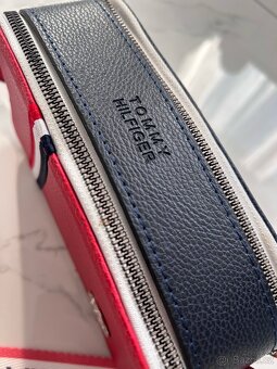 Kabelka Tommy Hilfiger - 2