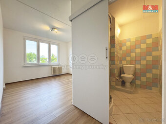 Pronájem bytu 1+kk, 18 m², Karlovy Vary, ul. Fibichova - 2