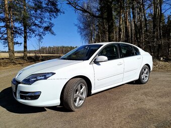 Renault Laguna 2011 - 2