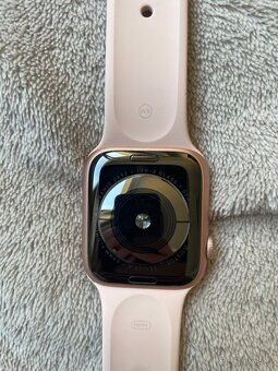 Apple watch series 4 (44mm) - 2