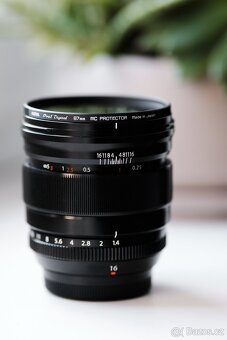 FUJIFILM XF16mm f/1.4 R WR - 2