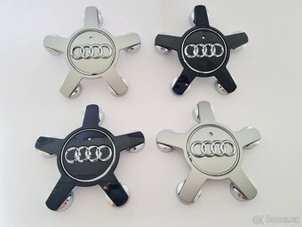 Stredové krytky - pukličky kolies AUDI - 2