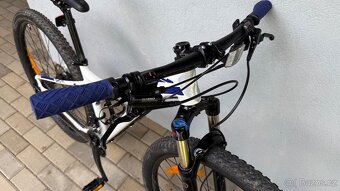 Super prémiové horské kolo 2015 Specialized Jett Comp S/29” - 2