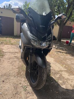 Honda Forza 125ccm - 2