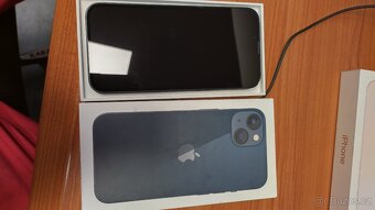 Apple iPhone 13 128GB Blue,100% funkční,bat87%,zár.12mes - 2