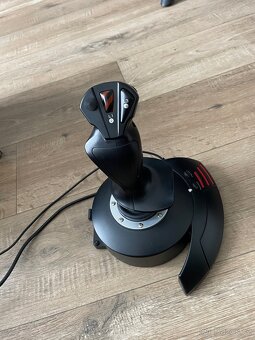 Thrustmaster t flight hotas X joystick + plyn - 2