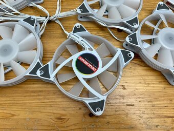 6ks ARGB ventilátorů včetně PWM HUB+Ovladač - 2