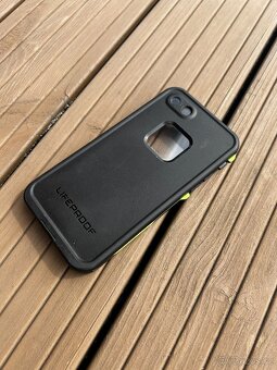 Vodotěsný kryt Lifeproof pro Iphone 7,8, SE - 2