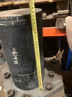 Hydraulicky lis 32 tun - 2