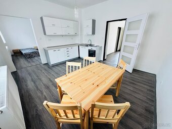 (806) Pronájem, dům, 196 m poz., Bož. Němcové 349, Podbořany - 2