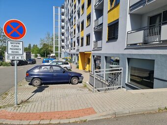 Prodej parkovacího stání Brno Turgeněvova 3 místa - 2