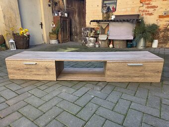 Moderní obývací stěna plus stůl - 2