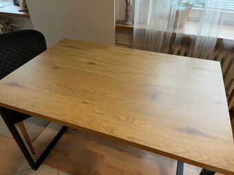 Jídelní stůl - 2