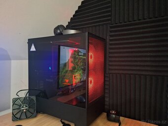 PC s RX 7900 GRE - 2