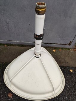 Otočné umyvadlo - 2