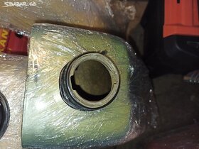 Renovace vnitřku nádrží - Vylití kaučukem- už žádná rez - 2