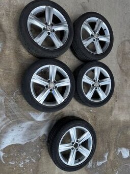 Sada kol 5 ks VW Passat B7 5x112 R17 235/45 R17 3AA601025E - 2